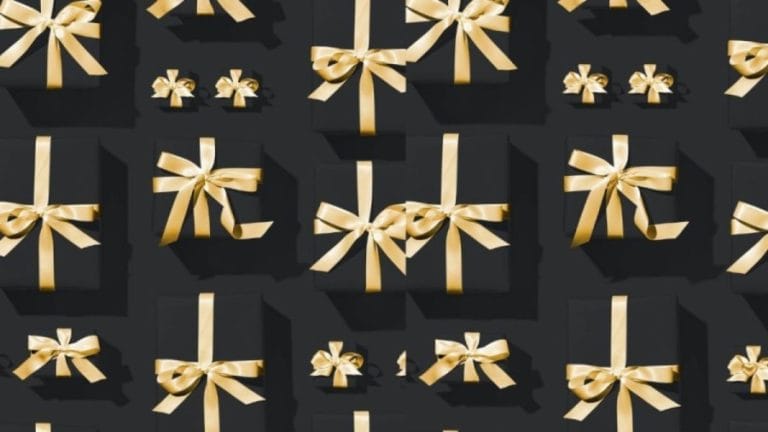 Optical Illusion: Can You Find a Heart Among these Gift Boxes in 10 Secs?